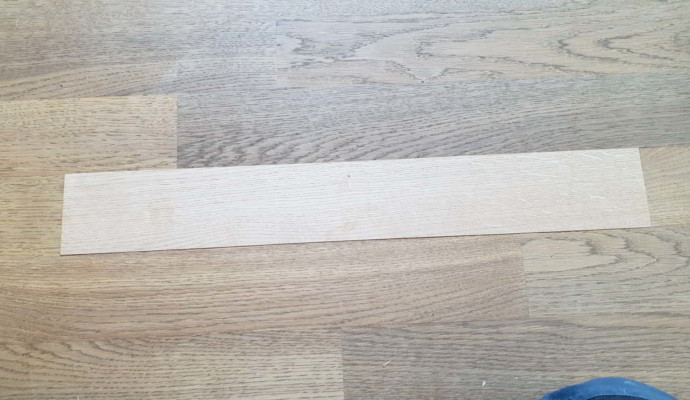 Decklamelle an Eiche Parkett ausbauen